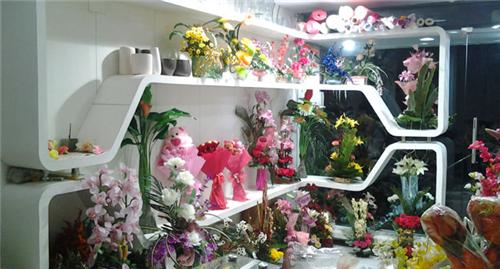 Florist shop in Sector 18 in Noida called Ferns N Petals
