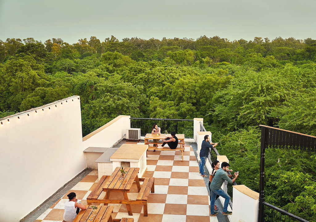 Quick Search India Minimalist Poshtel & Suites